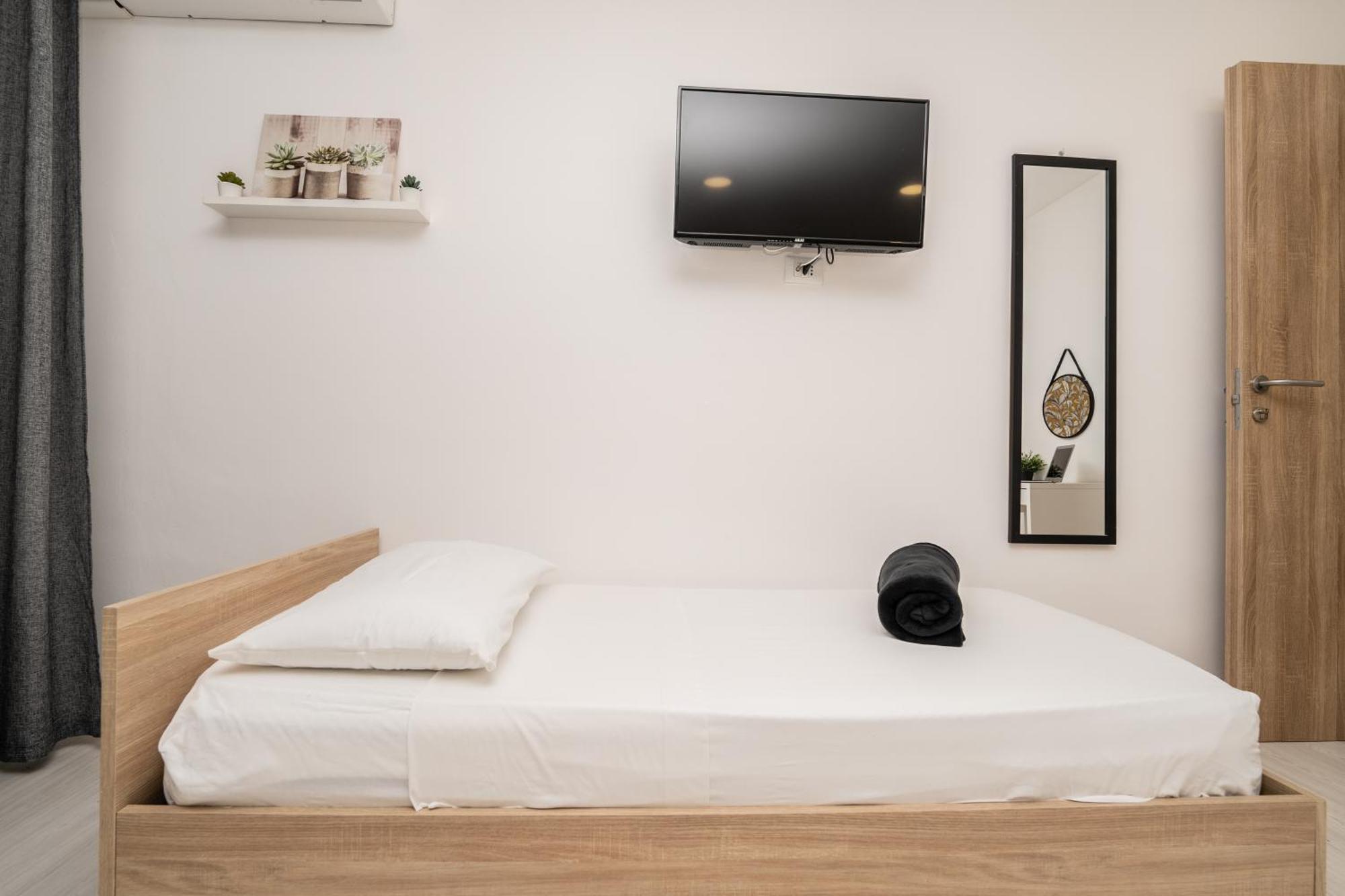 Central Rooms 128L Палермо Екстериор снимка